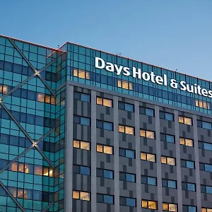 Hotel Days & By Wyndham Airport