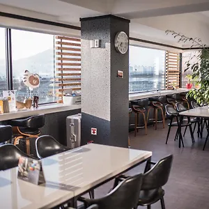 https://mozzi-hostel.busan-hotelsweb.com