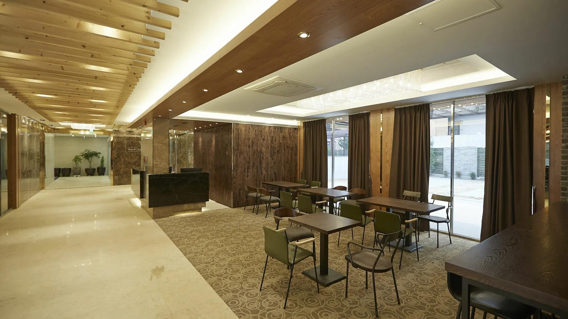 Royal Square Hotel Seoul